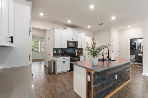 Villa ou maison à vendre à Four Corners, Floride: 5 chambres, 366.87 m2 № 2223659 - photo 8