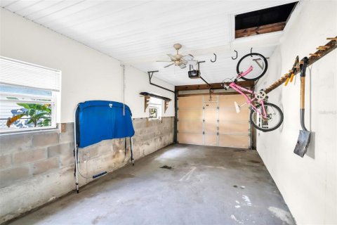 Villa ou maison à vendre à Palm Harbor, Floride: 2 chambres, 154.4 m2 № 1882746 - photo 5