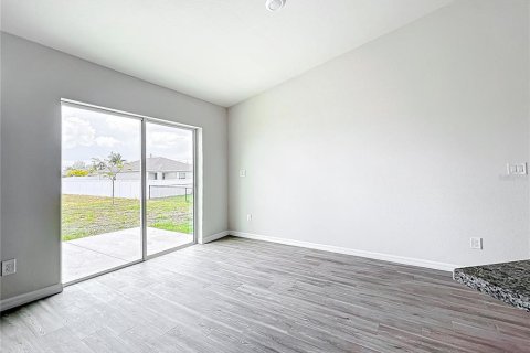 Villa ou maison à vendre à Cape Coral, Floride: 3 chambres, 126.07 m2 № 1912811 - photo 24