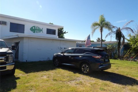 Immobilier commercial à vendre à Madeira Beach, Floride: 7 chambres, 183.95 m2 № 2134887 - photo 27