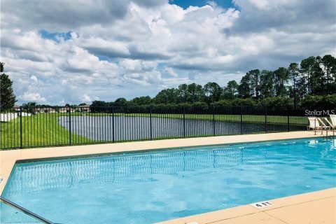 Villa ou maison à louer à Sanford, Floride: 4 chambres, 181.62 m2 № 2419224 - photo 8