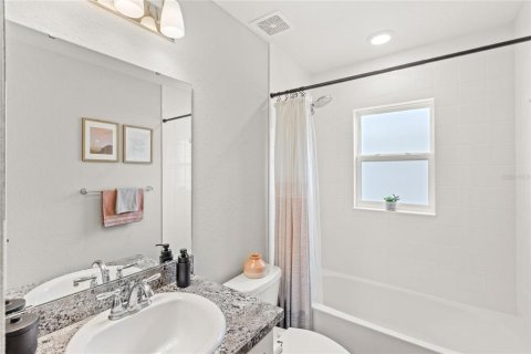 Villa ou maison à vendre à Haines City, Floride: 3 chambres, 145.48 m2 № 1665877 - photo 21