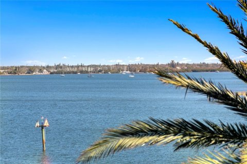 Condominio en venta en Saint Petersburg, Florida, 3 dormitorios, 170.29 m2 № 1911144 - foto 5