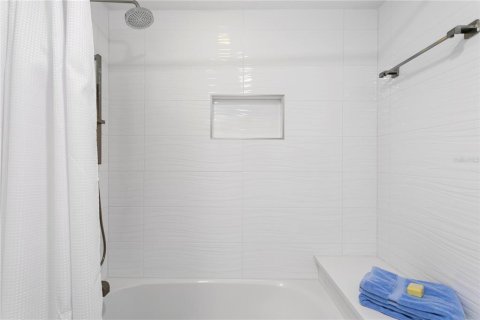 Condominio en venta en Saint Petersburg, Florida, 3 dormitorios, 170.29 m2 № 1911144 - foto 23