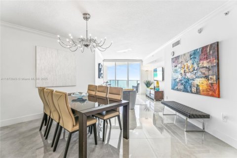 Condo in Sunny Isles Beach, Florida, 1 bedroom  № 2036773 - photo 3
