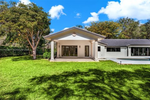 Villa ou maison à vendre à Pinecrest, Floride: 4 chambres, 286.42 m2 № 2020079 - photo 26