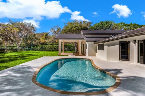 Villa ou maison à vendre à Pinecrest, Floride: 4 chambres, 286.42 m2 № 2020079 - photo 25