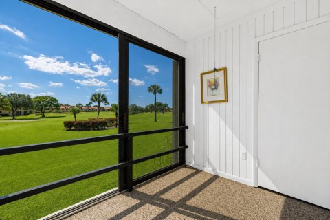 Condo in Stuart, Florida, 2 bedrooms № 2243658 - photo 14