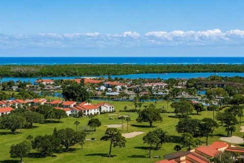 Condo in Stuart, Florida, 2 bedrooms № 2243658 - photo 4