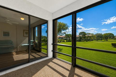 Condo in Stuart, Florida, 2 bedrooms № 2243658 - photo 17