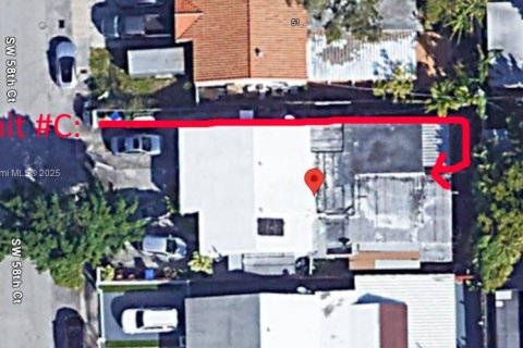 Villa ou maison à louer à Miami, Floride: 3 chambres, 249.16 m2 № 1964012 - photo 10