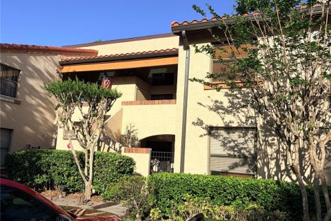 Condominio en venta en Orlando, Florida, 2 dormitorios, 120.77 m2 № 2102831 - foto 2