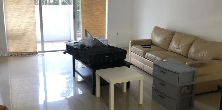 Condo à Aventura, Floride, 1 chambre  № 1999897