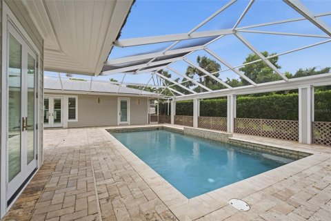 Villa ou maison à vendre à Sarasota, Floride: 4 chambres, 335.66 m2 № 2277934 - photo 25