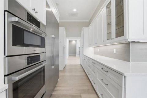 Villa ou maison à vendre à Sarasota, Floride: 4 chambres, 335.66 m2 № 2277934 - photo 15
