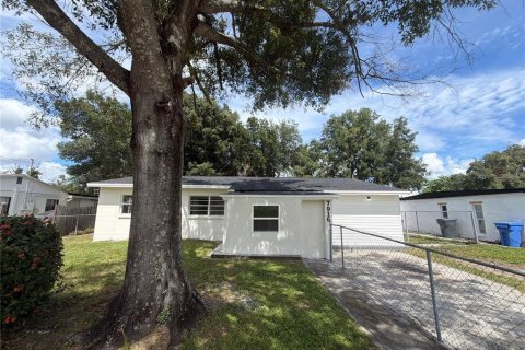 Villa ou maison à Tampa, Floride 4 chambres, 97.08 m2 № 2402894