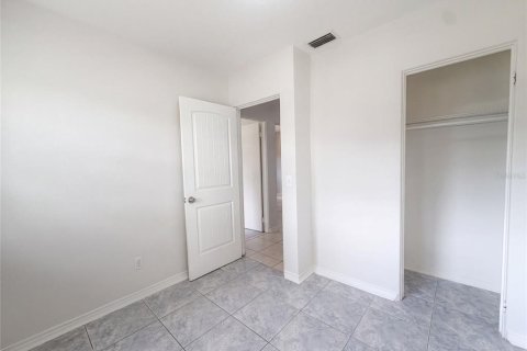Villa ou maison à vendre à Tampa, Floride: 4 chambres, 97.08 m2 № 2402894 - photo 18