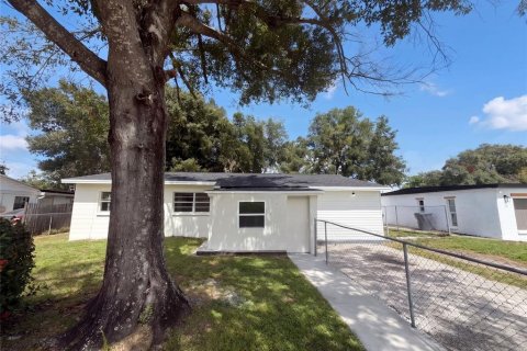 Villa ou maison à vendre à Tampa, Floride: 4 chambres, 97.08 m2 № 2402894 - photo 20