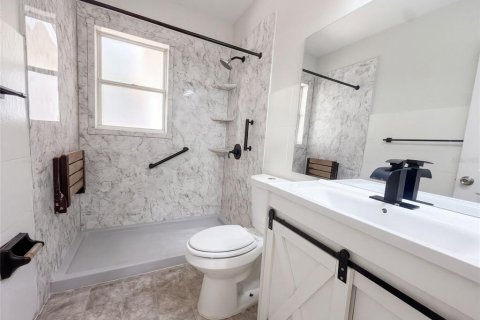 Villa ou maison à vendre à Tampa, Floride: 4 chambres, 97.08 m2 № 2402894 - photo 10