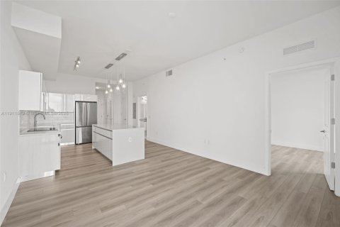 Appartement à louer à Hallandale Beach, Floride: 1 chambre, 79.8 m2 № 1967338 - photo 12