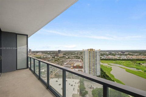 Appartement à louer à Hallandale Beach, Floride: 1 chambre, 79.8 m2 № 1967338 - photo 7