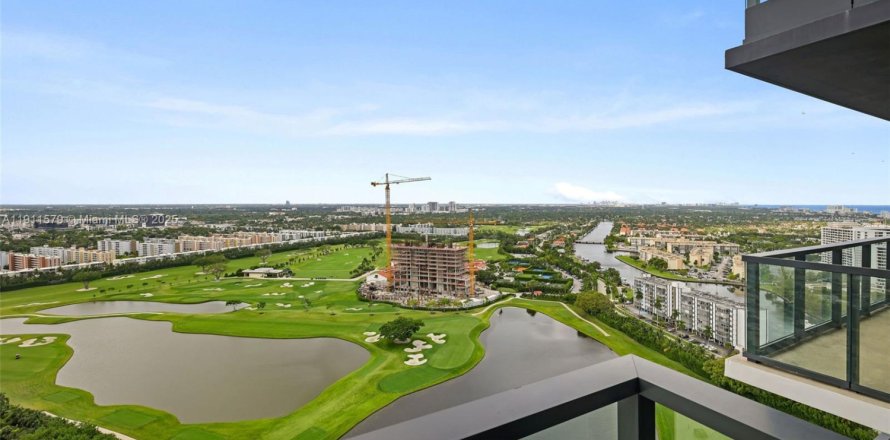 Appartement à Hallandale Beach, Floride 1 chambre, 79.8 m2 № 1967338