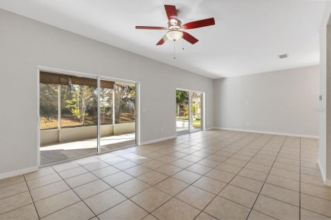 House in Oxford, Florida 3 bedrooms, 179.21 sq.m. № 2234928 - photo 12