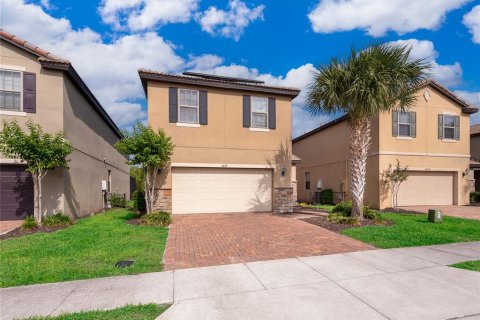 House in Davenport, Florida 5 bedrooms, 235.23 sq.m. № 2112168 - photo 4