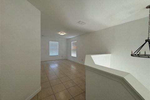 House in Clermont, Florida 3 bedrooms, 174.38 sq.m. № 1283761 - photo 8