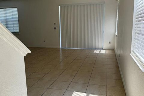 House in Clermont, Florida 3 bedrooms, 174.38 sq.m. № 1283761 - photo 2