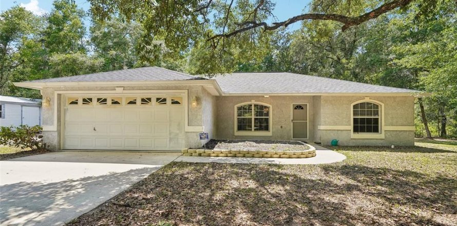 Casa en DeLand, Florida 3 dormitorios, 160.35 m2 № 2152320
