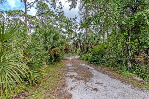 Land in Venice, Florida № 2096453 - photo 28