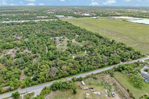 Land in Venice, Florida № 2096453 - photo 14