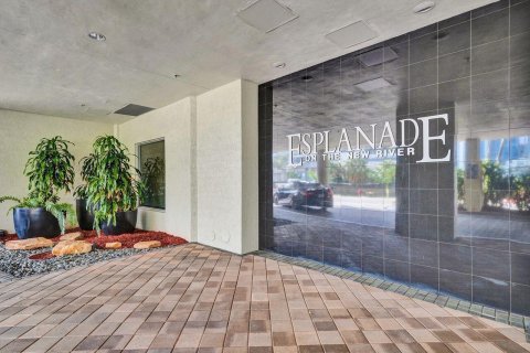 Condominio en venta en Fort Lauderdale, Florida, 1 dormitorio, 99.31 m2 № 2191796 - foto 2