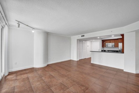 Condominio en venta en Fort Lauderdale, Florida, 1 dormitorio, 99.31 m2 № 2191796 - foto 10