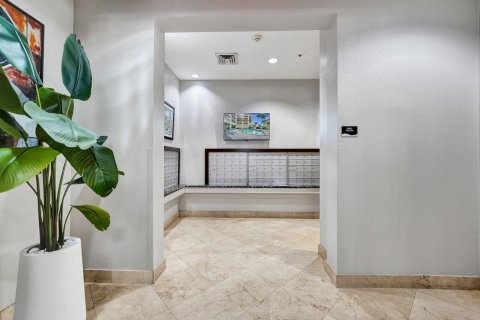 Condominio en venta en Fort Lauderdale, Florida, 1 dormitorio, 99.31 m2 № 2191796 - foto 26