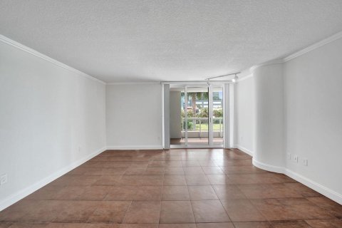 Condominio en venta en Fort Lauderdale, Florida, 1 dormitorio, 99.31 m2 № 2191796 - foto 5