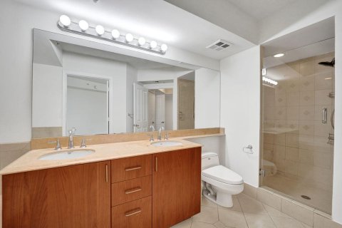 Condominio en venta en Fort Lauderdale, Florida, 1 dormitorio, 99.31 m2 № 2191796 - foto 18