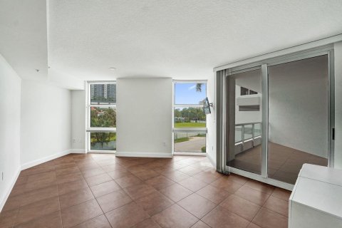 Condominio en venta en Fort Lauderdale, Florida, 1 dormitorio, 99.31 m2 № 2191796 - foto 16