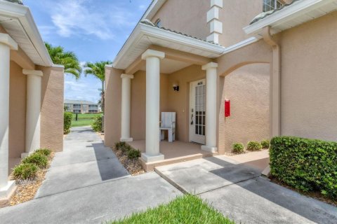 Condo in Bradenton, Florida, 3 bedrooms  № 1847537 - photo 2