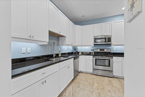 Condo in Bradenton, Florida, 3 bedrooms  № 1847537 - photo 11