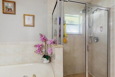 Купить виллу или дом в Киссимми, Флорида 3 комнаты, 149.85м2, № 1854234 - фото 12