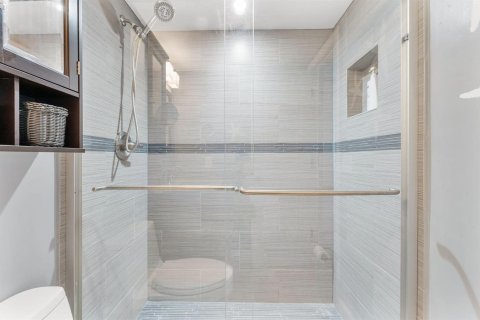 Condominio en venta en Deerfield Beach, Florida, 2 dormitorios, 87.42 m2 № 2146841 - foto 21