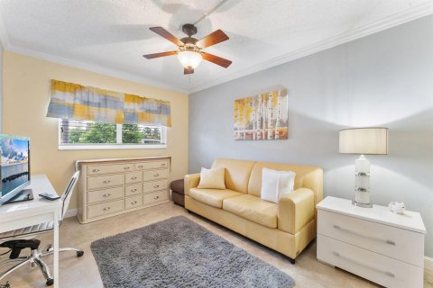 Condominio en venta en Deerfield Beach, Florida, 2 dormitorios, 87.42 m2 № 2146841 - foto 23