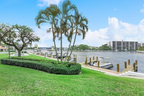 Condominio en venta en Deerfield Beach, Florida, 2 dormitorios, 87.42 m2 № 2146841 - foto 19