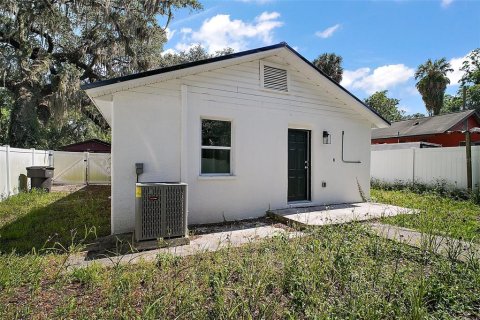 House in Ocala, Florida 2 bedrooms, 91.42 sq.m. № 1743269 - photo 4