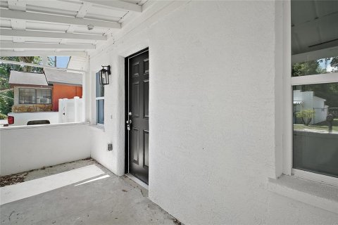 House in Ocala, Florida 2 bedrooms, 91.42 sq.m. № 1743269 - photo 23