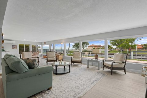 Villa ou maison à vendre à Punta Gorda, Floride: 3 chambres, 230.4 m2 № 2409991 - photo 10