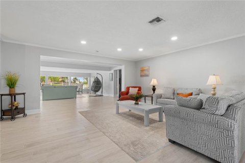 Villa ou maison à vendre à Punta Gorda, Floride: 3 chambres, 230.4 m2 № 2409991 - photo 23