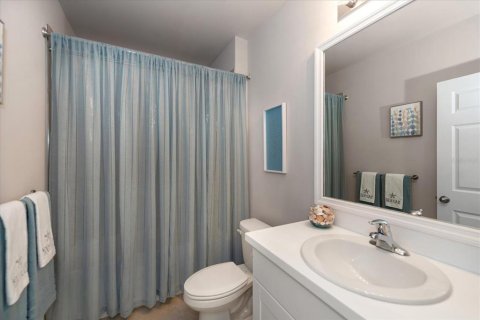 House in North Fort Myers, Florida 4 bedrooms, 169.83 sq.m. № 1725341 - photo 19